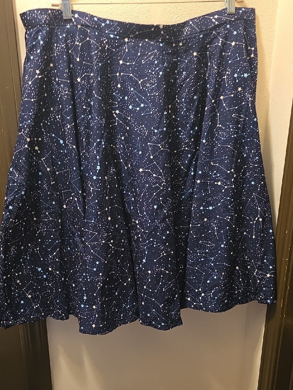 Navy Star Constellation Circle Skirt. 3X. NWT